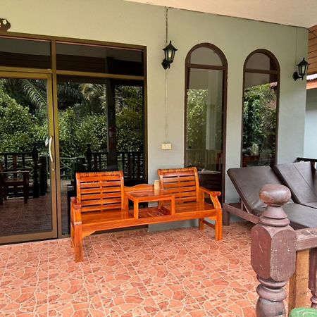 Khao Sok Jungle Huts Resort Khao Sok National Park Extérieur photo