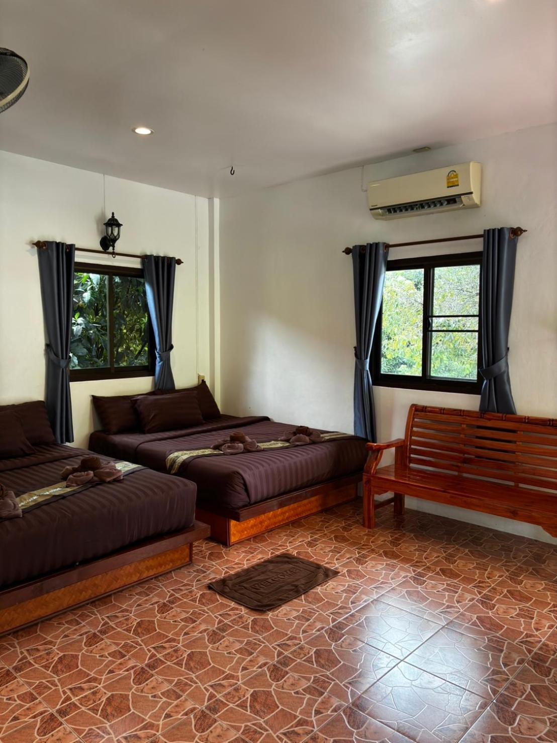 Khao Sok Jungle Huts Resort Khao Sok National Park Extérieur photo