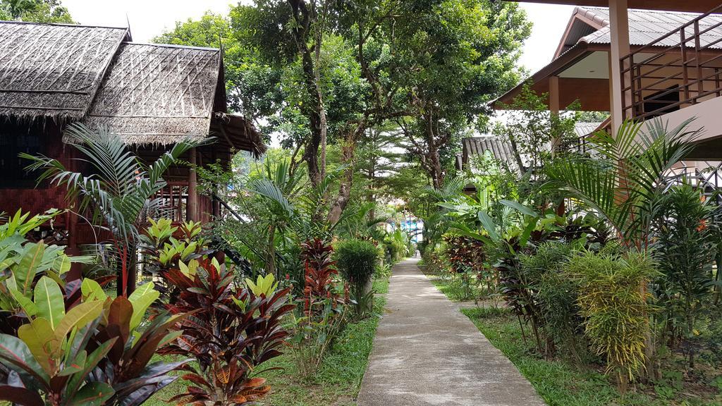 Khao Sok Jungle Huts Resort Khao Sok National Park Extérieur photo